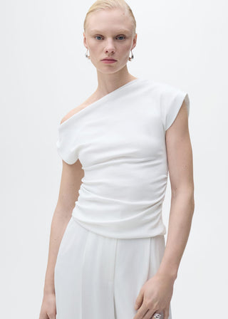 Camiseta Cuello Asimétrico de Algodón