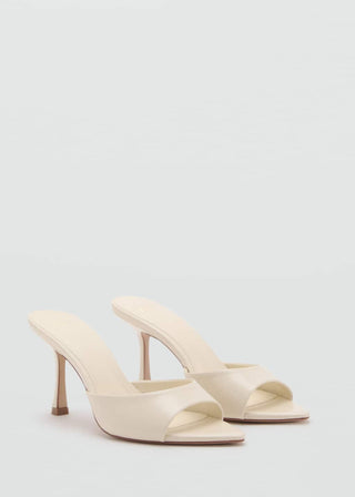 Sandalias de Tacón Estilo Destalonado.