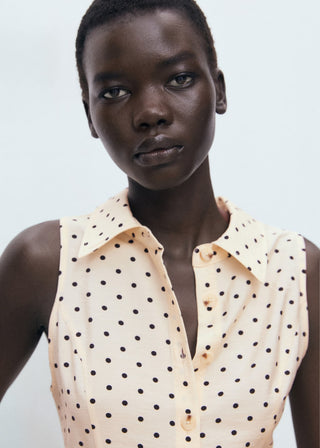 Vestido Camisero con Estampado de Puntos.