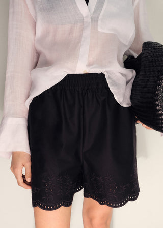 Short con Cintura Elástica Acabado Satinado