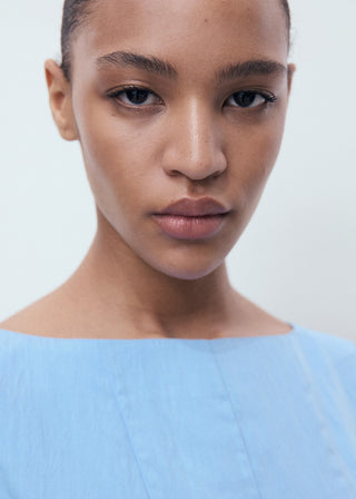 Vestido Corto Cuello Redondo