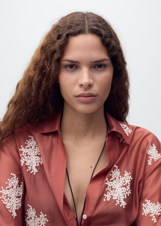 Camisa Manga Larga con Bordado