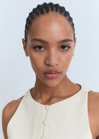 Chaleco con Botones Detalle de Lazo