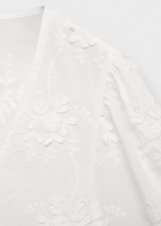 Blusa Manga Corta con Bordado Floral