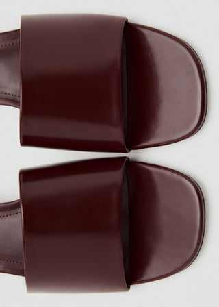 Sandalia de Tira con Punta Cuadrada