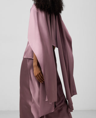 Blusa Asimétrica con Detalle Tiras