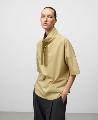 Camisa Cuello Alto con Botones de Algodón