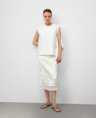 Blusa sin Mangas con Detalle Lateral.