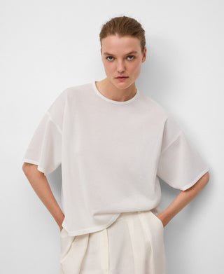 Camiseta Manga Corta con Logo.