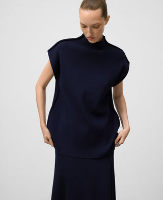 Chaleco Cuello Alto de Punto.