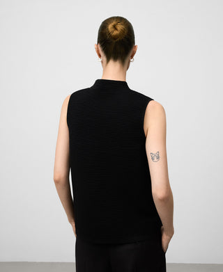 Blusa de Punto Cuello Alto