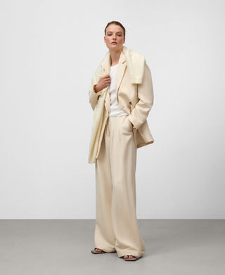 Pantalón Talle Alto con Pinzas de Lino.