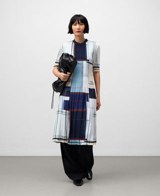 Vestido de Crinkle con Estampado Geométrico