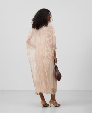 Vestido Manga Corta con Capa de Crinkle.