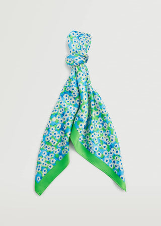 Pañuelo con Estampado Floral