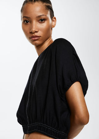 Camiseta Manga Corta con Costuras en Contraste