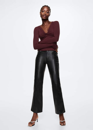 Camiseta Manga Larga Detalle Nudo