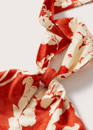 Blusa Cuello Halter con Estampado Floral