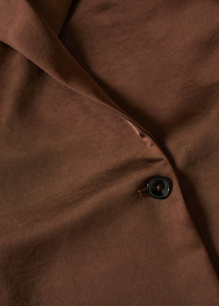 Blazer Satinada Estilo Cruzada