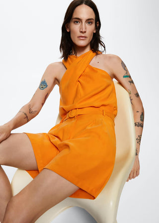 Short Talle Alto con Detalle de Pinzas