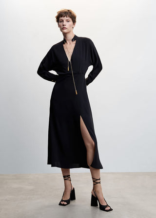 Vestido Largo con Detalle de Cadena