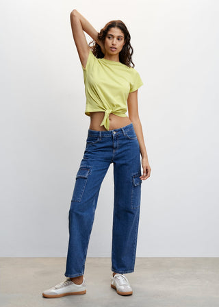 Camiseta Manga Corta con Detalle de Nudo