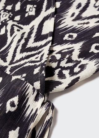 Blusa Cruzada con Estampado Floral