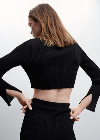 Cárdigan Crop de Canalé con Botones