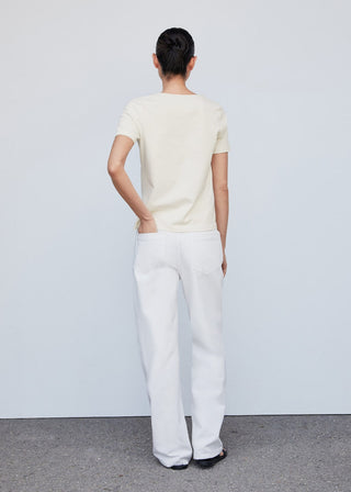 Camiseta Manga Corta con Detalle Fruncido