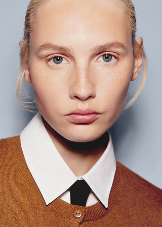 Cárdigan Cuello Redondo con Botones