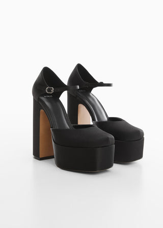 Zapato de Plataforma con Hebilla