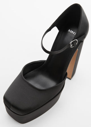 Zapato de Plataforma con Hebilla