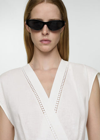 Vestido Midi con Diseño Cruzado de Lino