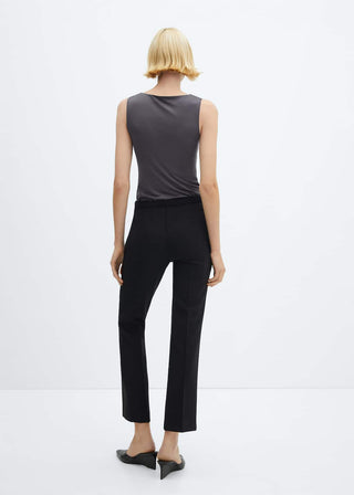 Blusa Ajustada Cuello Barco