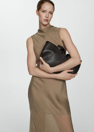 Vestido Semitransparente Cuello Alto