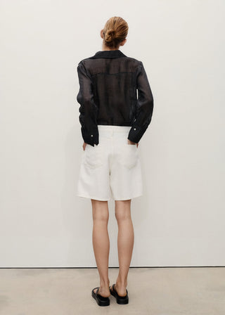 Short Denim con Pinzas Delanteras