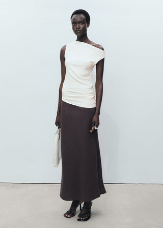 Blusa sin Mangas Corte Asimétrico