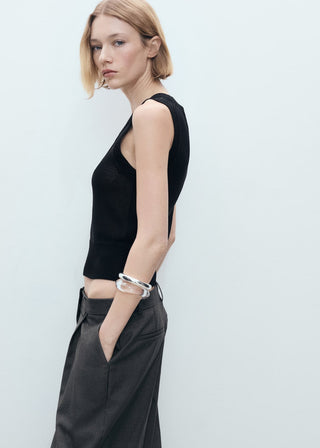 Blusa de Punto Cuello Escotado