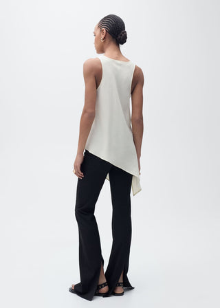 Blusa de Tirantes con Bajo Asimétrico