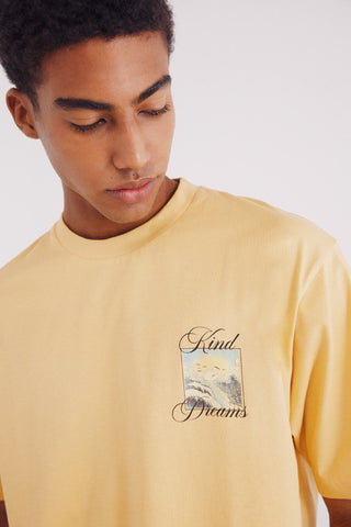 Camiseta Manga Corta con Gráfico