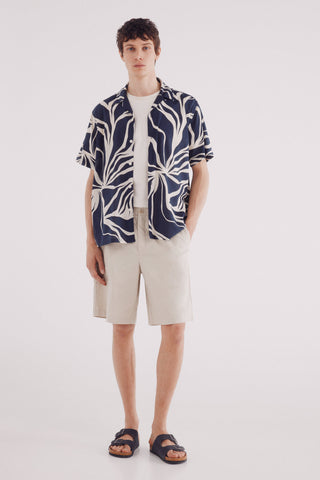 Camisa Manga Corta con Estampado Geométrico