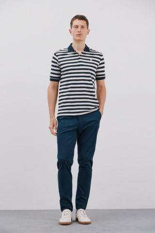 Pantalón Chino Slim Fit con Bolsillos