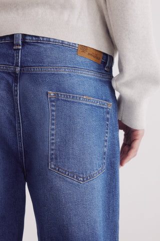 Jeans Slim Fit con Detalle Lavado