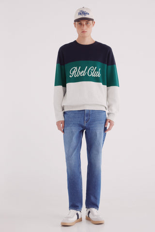 Jeans Slim Fit con Detalle Lavado