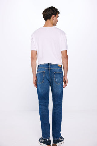Jeans Slim Fit con Bolsillos