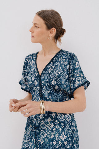 Vestido Manga Capa Estampado