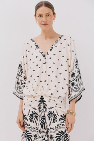 Vestido Estilo Tunica con Estampado Floral.