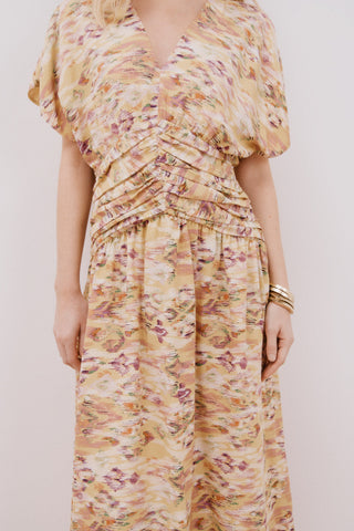 Vestido Manga Corta con Detalle Drapeado