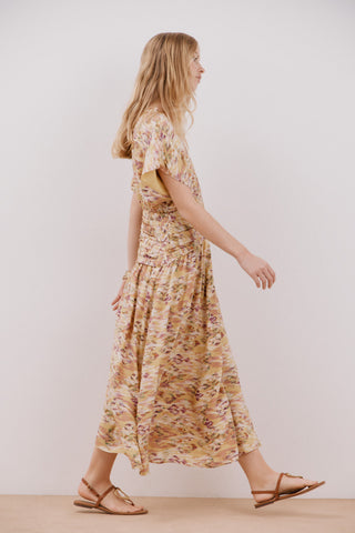 Vestido Manga Corta con Detalle Drapeado