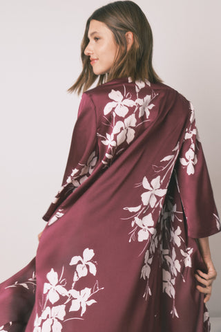 Bata Larga Tipo Kimono Estampado Floral